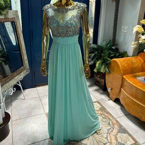 Mint Green Beaded Formal Gown Size 2 Illusion Neckline Evening Dress